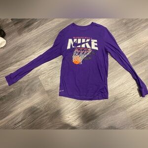 🟥3/15$ Nike Purple Long Sleeve Tee